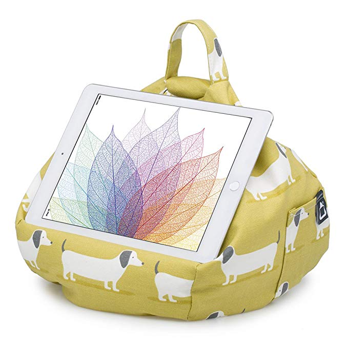 iBeani Tablet Stand/Beanbag Cushion Holder, Compatible with all iPads, Tablets & eReaders. Comfort at Any Angle - Dachshund